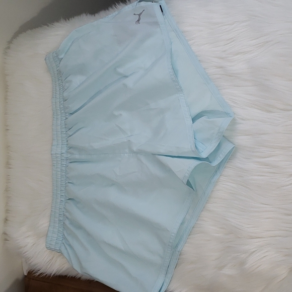 NWT Puma Athletic Shorts - Picture 2 of 6